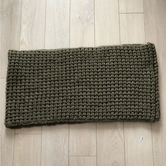 Gap Wool Blend Chunky Knit Snood in Brown - Picture 7 of 8